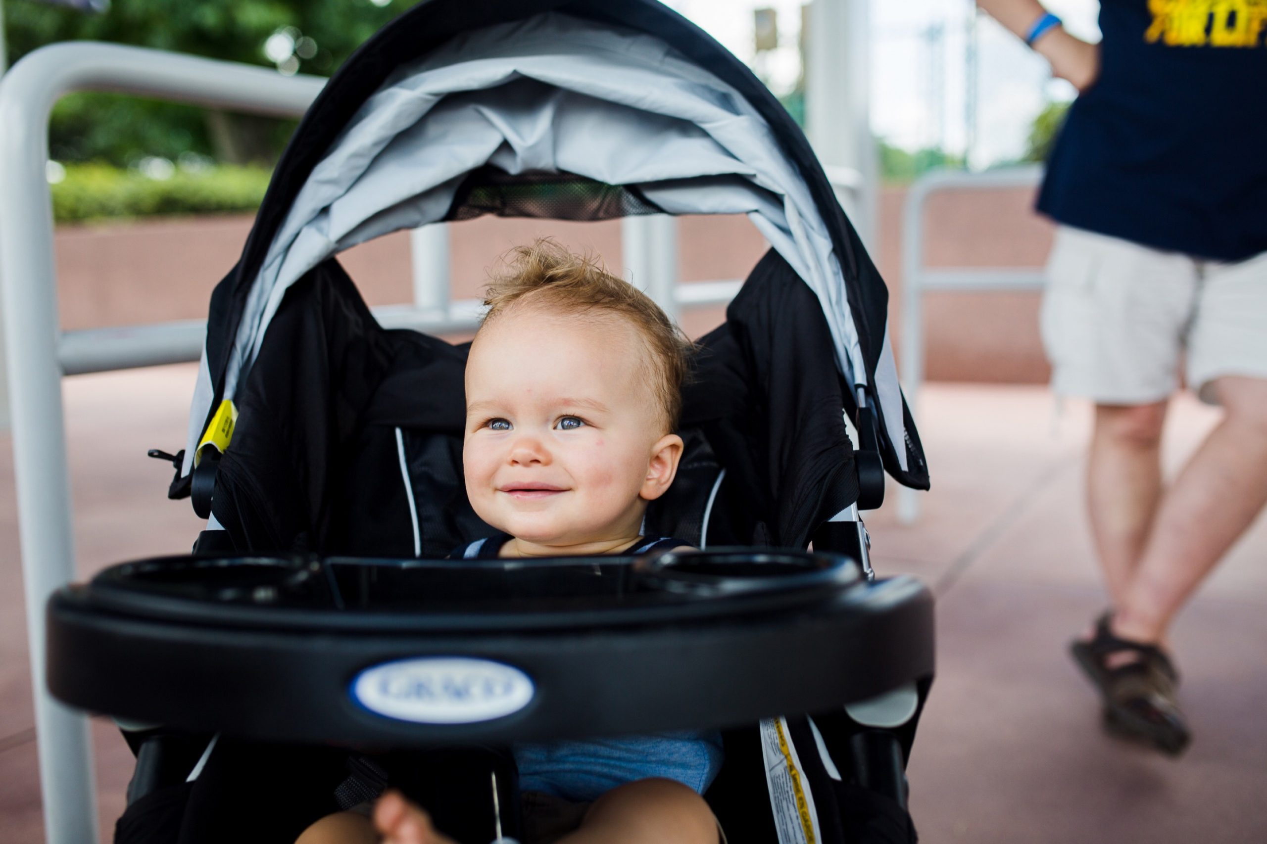 bringing a stroller to disney world